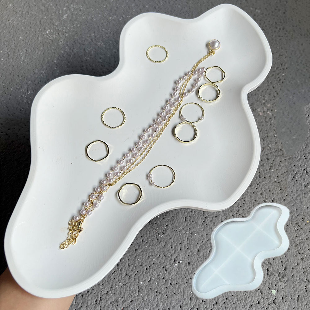 Resin Art Ocean - Cloud Storage Tray Concrete Mold Nut