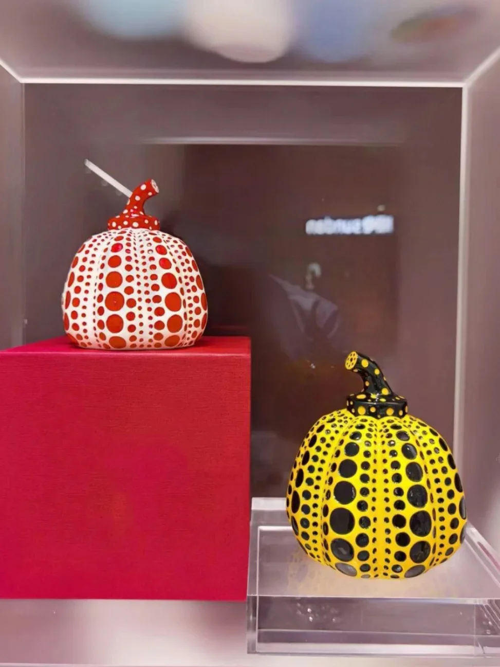 Kusama Yayoi Pumpkin Statue Ja - đánh giá và giá Resin Art Ocean