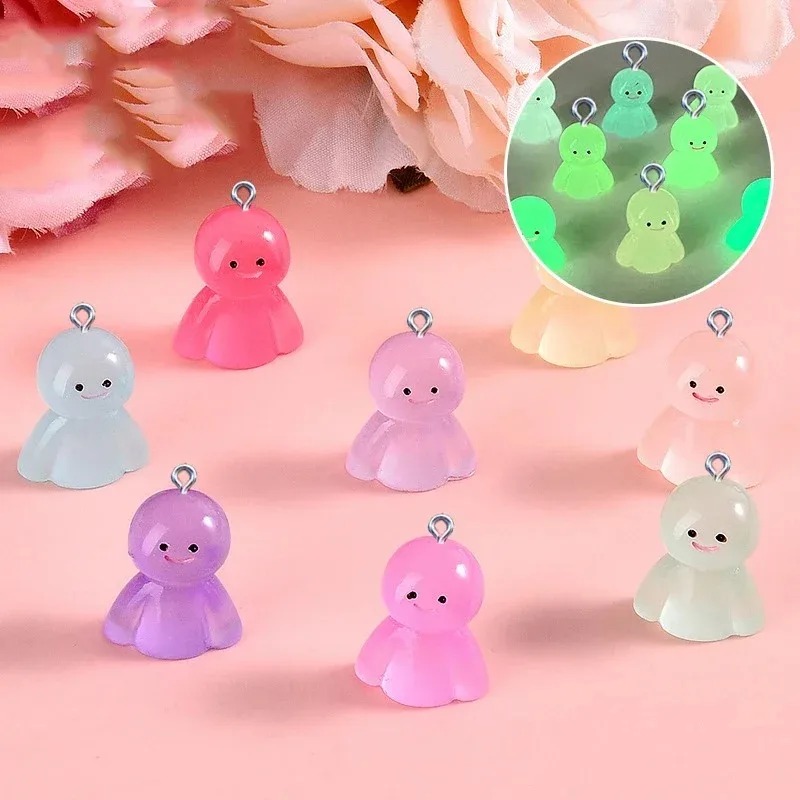 10Pcs Glow In Dark Cartoon Dol - đánh giá và giá Resin Art Materials