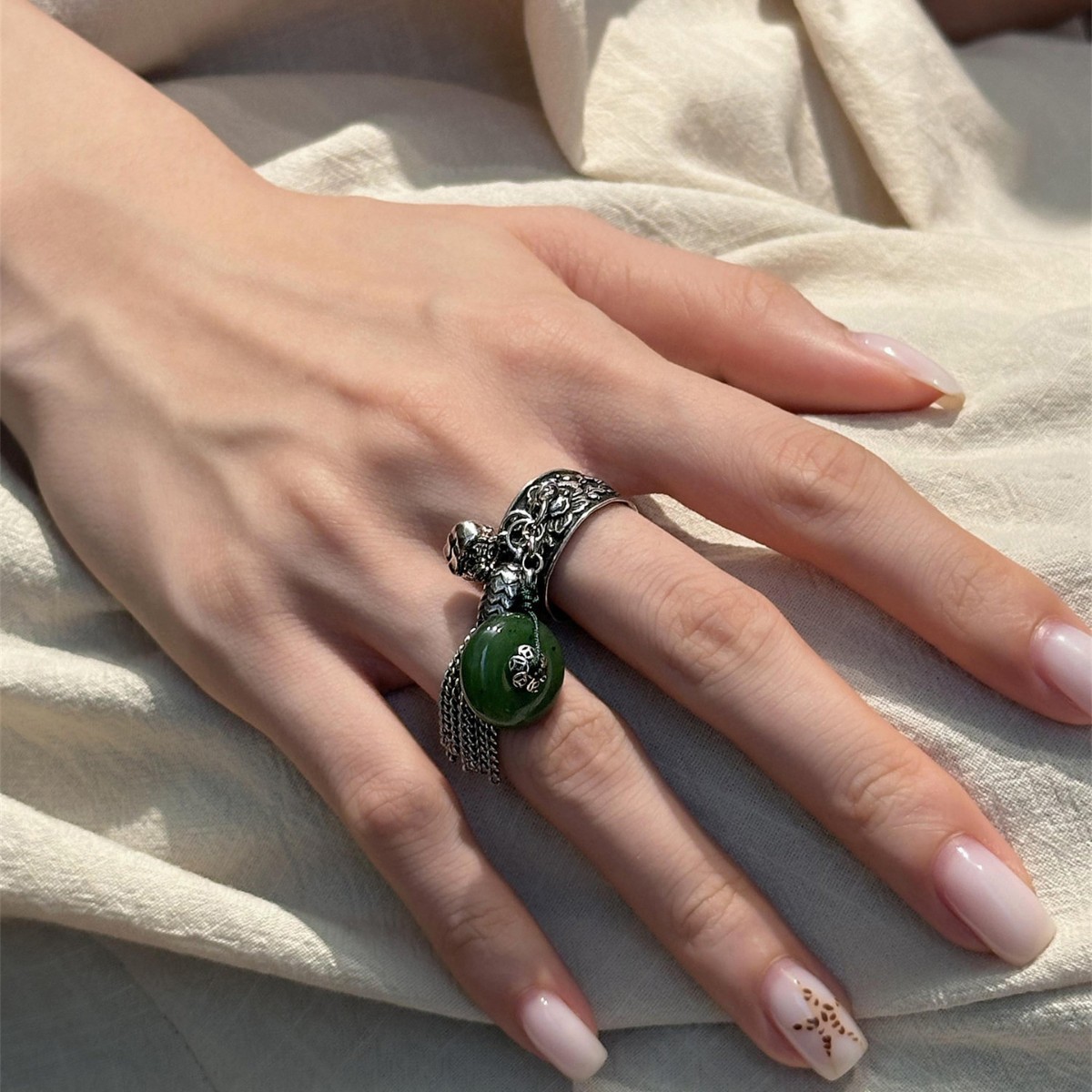 WJFH-ARTS New Chinese Style Vi - đánh giá và giá Resin Art Ring Design